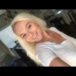 Meet your Posher, Nicole